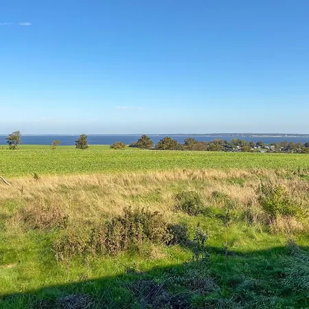 Vakantiehuis In With House Sea View Roslev